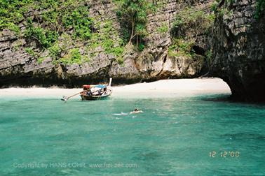 Koh Pee Pee 2000, Snorkeling excursion, F1060024_478